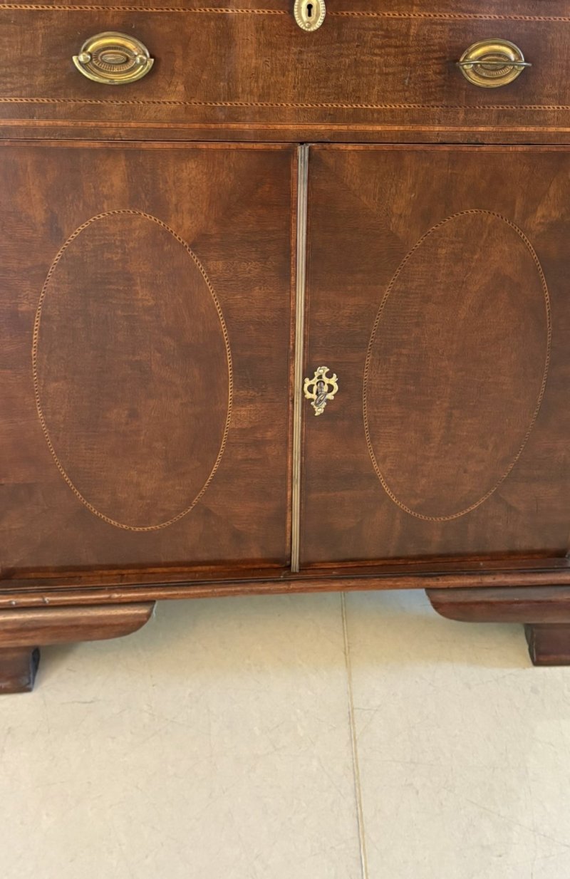 Outstanding Quality Antique Victorian Mahogany Inlaid Bookcase - Image 13